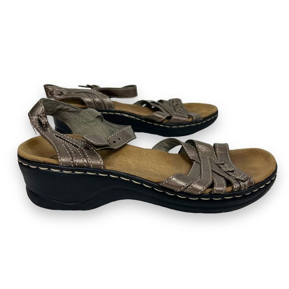 Clarks Bendables Bronze Comfort Strappy Sandals Size 7 - Picture 2 of 8